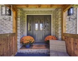 Laundry room - 19 Mustard Street, Uxbridge, ON L9P1R2 Photo 6