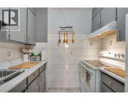 6639 Thornberry, Windsor, ON N8T3A6 Photo 10
