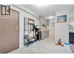 6639 Thornberry, Windsor, ON N8T3A6 Photo 8