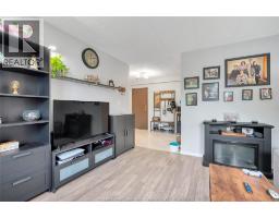 6639 Thornberry, Windsor, ON N8T3A6 Photo 7