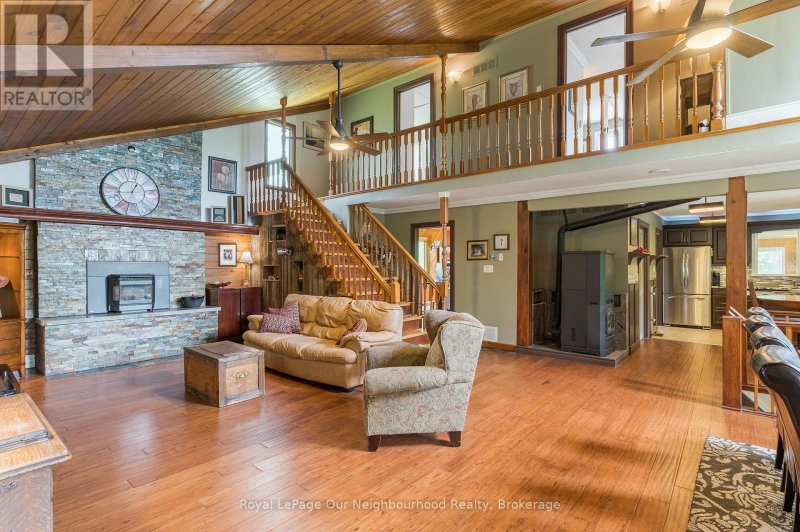 154 COLLIN ROAD - Image 17