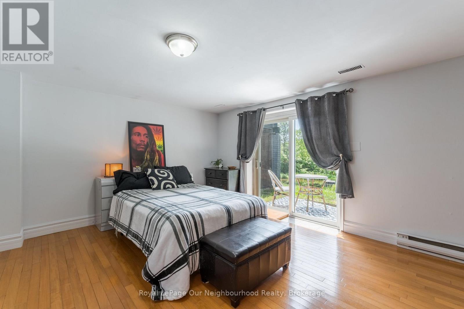 154 COLLIN ROAD - Image 33