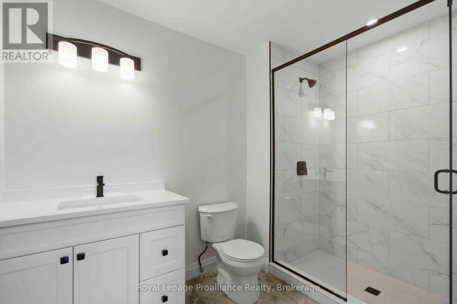 20 CLAYTON JOHN AVENUE - Image 15