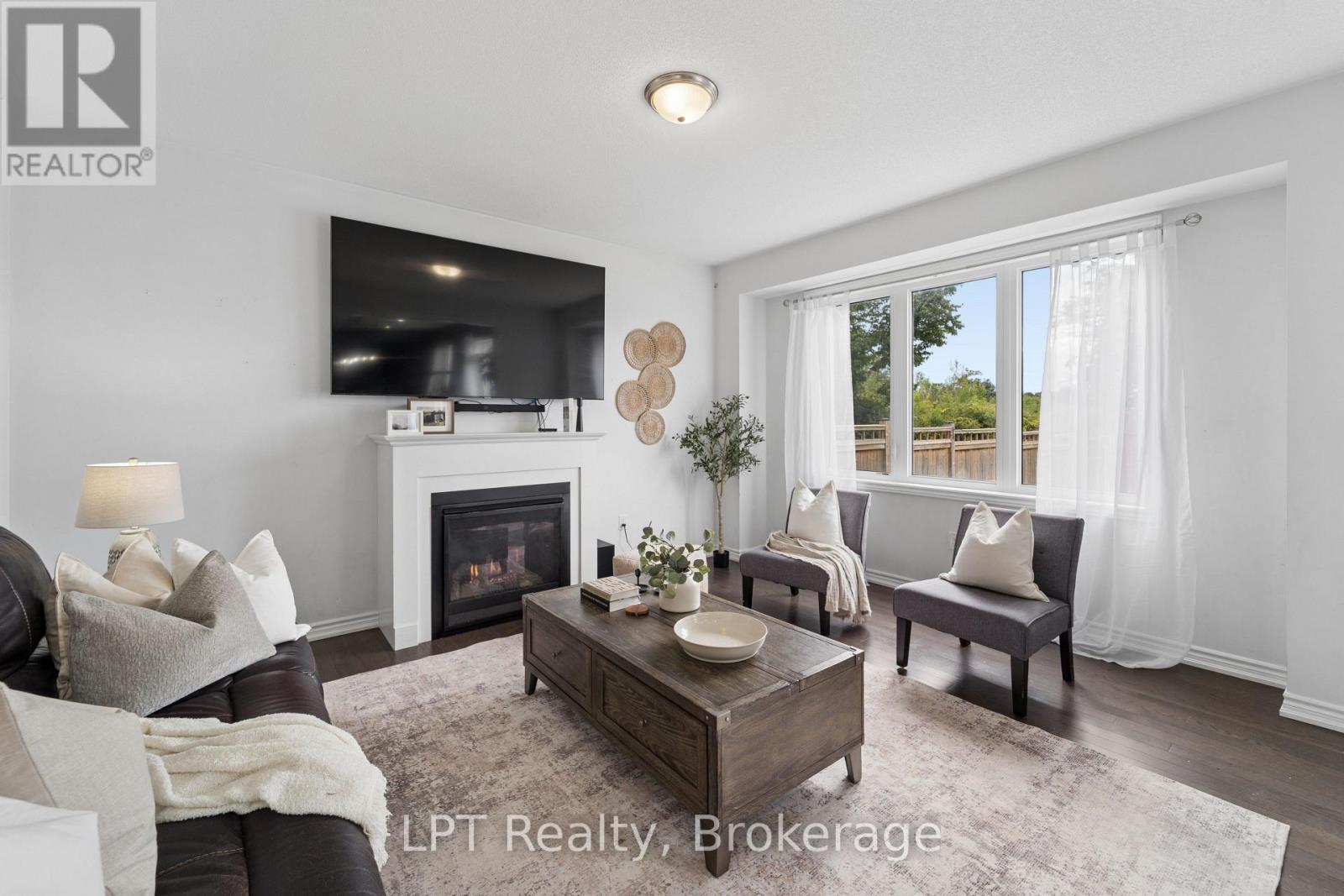 175 HIGHLANDS BOULEVARD - Image 22