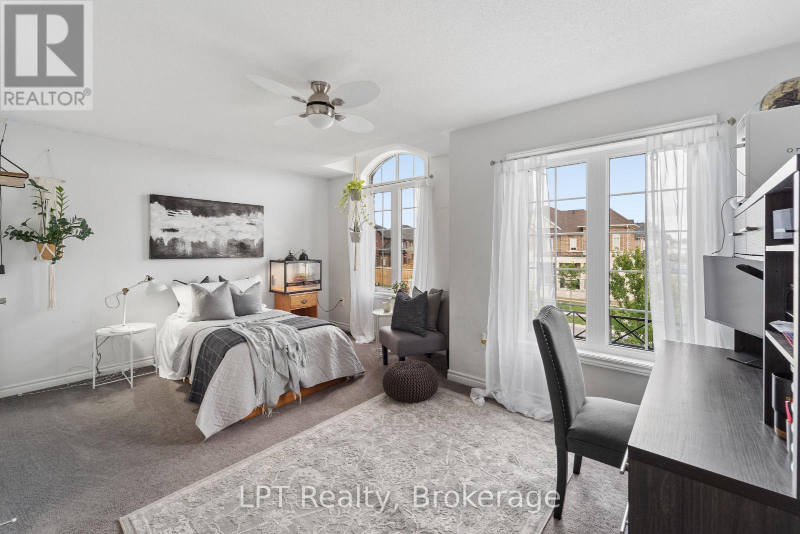 175 HIGHLANDS BOULEVARD - Image 37