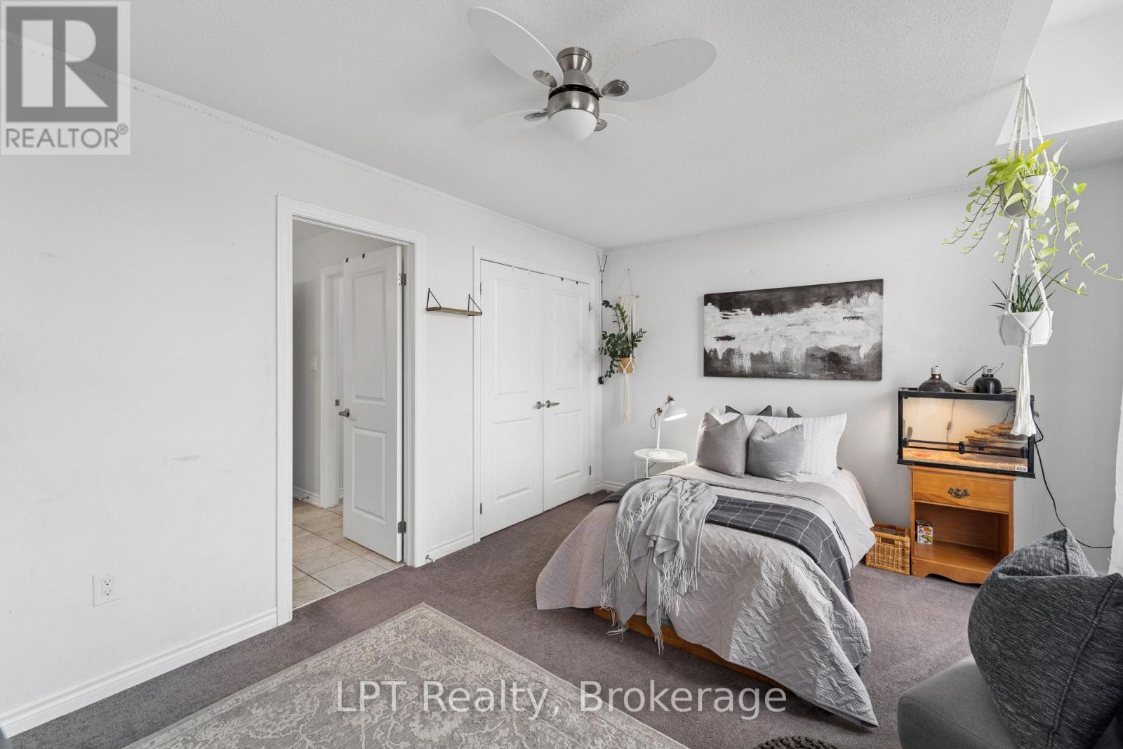 175 HIGHLANDS BOULEVARD - Image 39