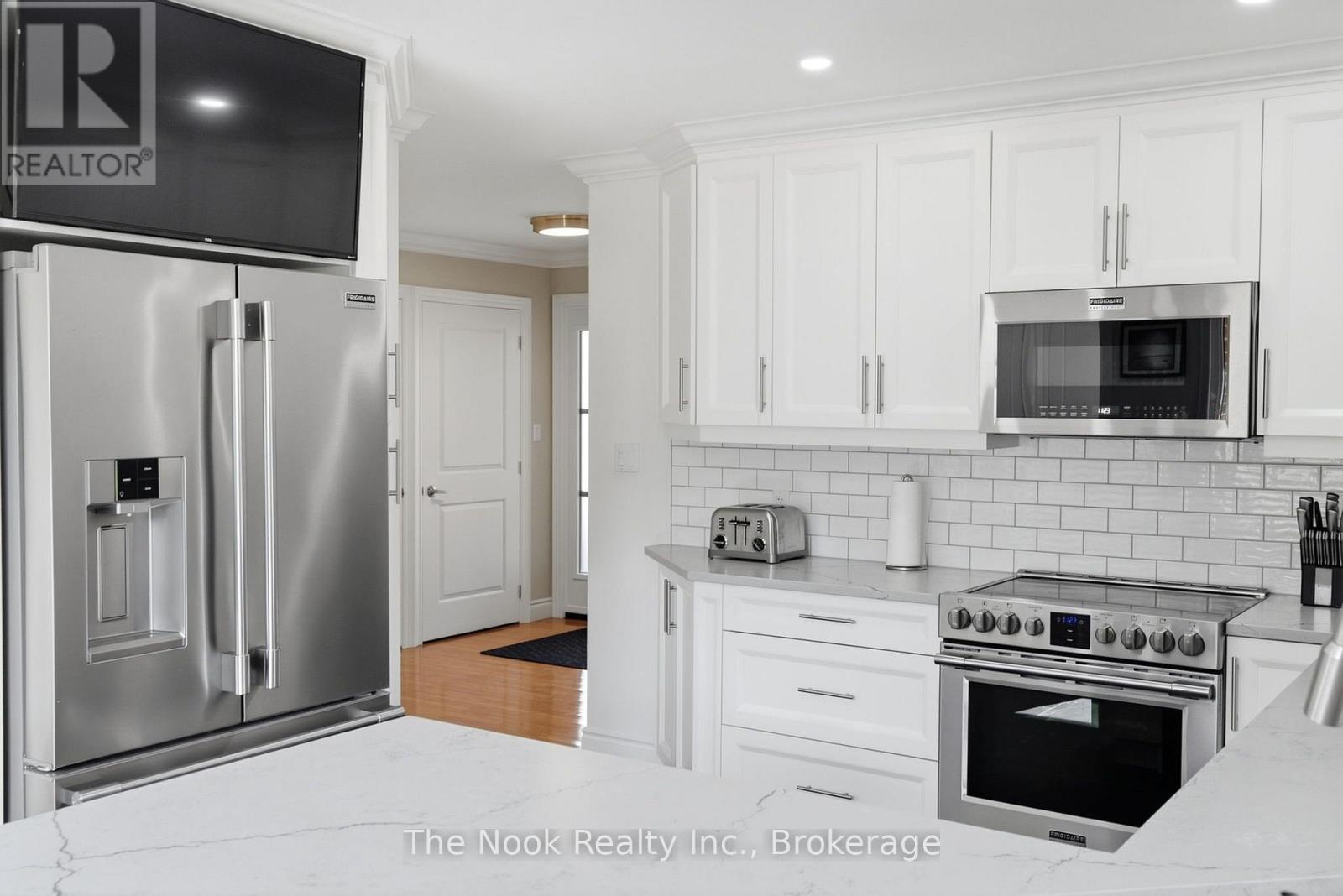 8803 DALE ROAD - Image 15