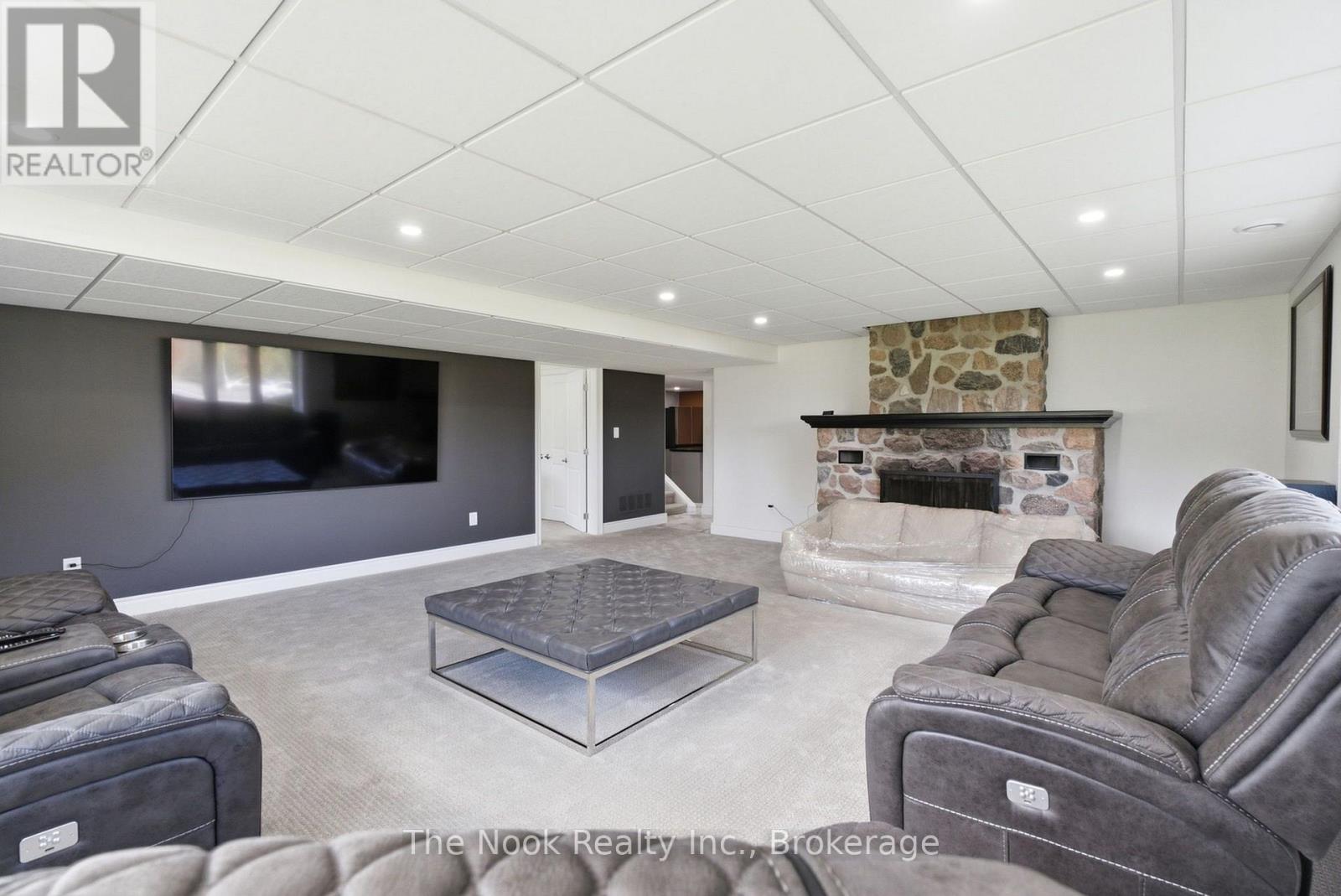 8803 DALE ROAD - Image 24