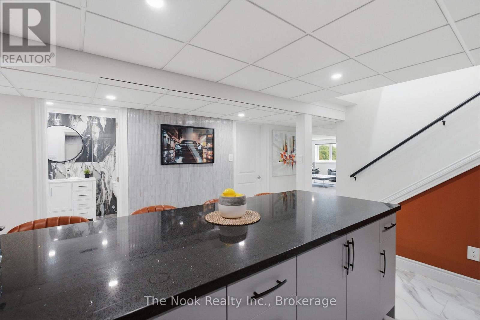 8803 DALE ROAD - Image 30
