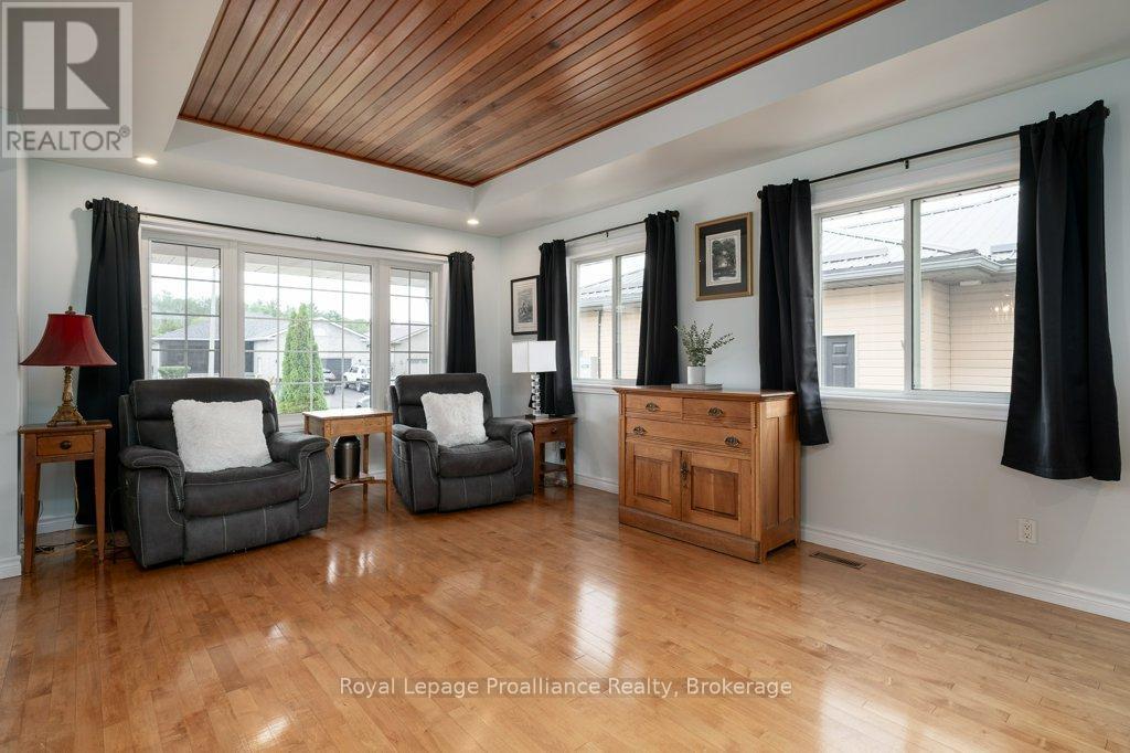 16 FOREST VALLEY DRIVE - Image 17