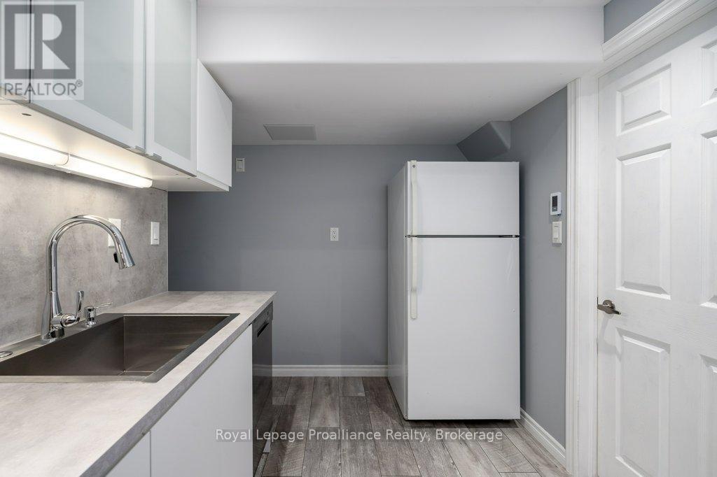 16 FOREST VALLEY DRIVE - Image 39