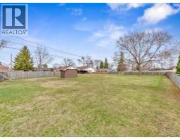 180 Elsworth, Lasalle, ON N9J1E5 Photo 34
