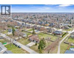 180 Elsworth, Lasalle, ON N9J1E5 Photo 38