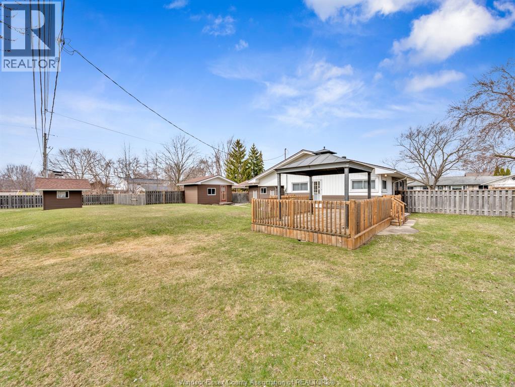 180 ELSWORTH - 31