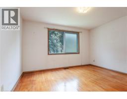 124 Carwood Avenue, Kitchener, ON N2G3B9 Photo 24