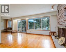 4pc Bathroom - 124 Carwood Avenue, Kitchener, ON N2G3B9 Photo 11