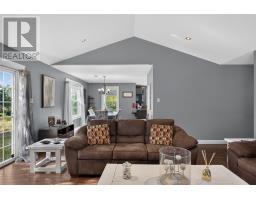 31 Smallwood Drive thumbnail 11