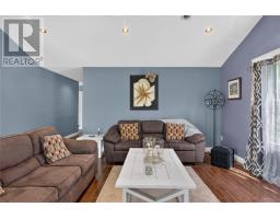 31 Smallwood Drive thumbnail 12