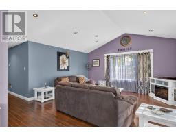 31 Smallwood Drive thumbnail 13