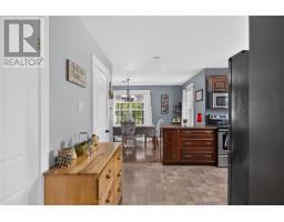 31 Smallwood Drive thumbnail 4