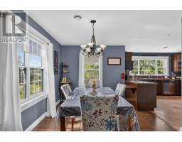 31 Smallwood Drive thumbnail 9