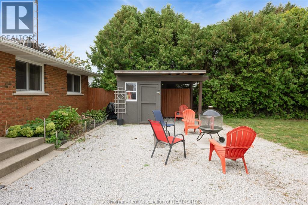 161 Queen STREET - 33