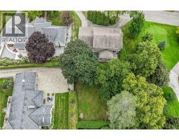 4 Gaywood Gardens, Brantford, ON N3T5J8 Photo 49