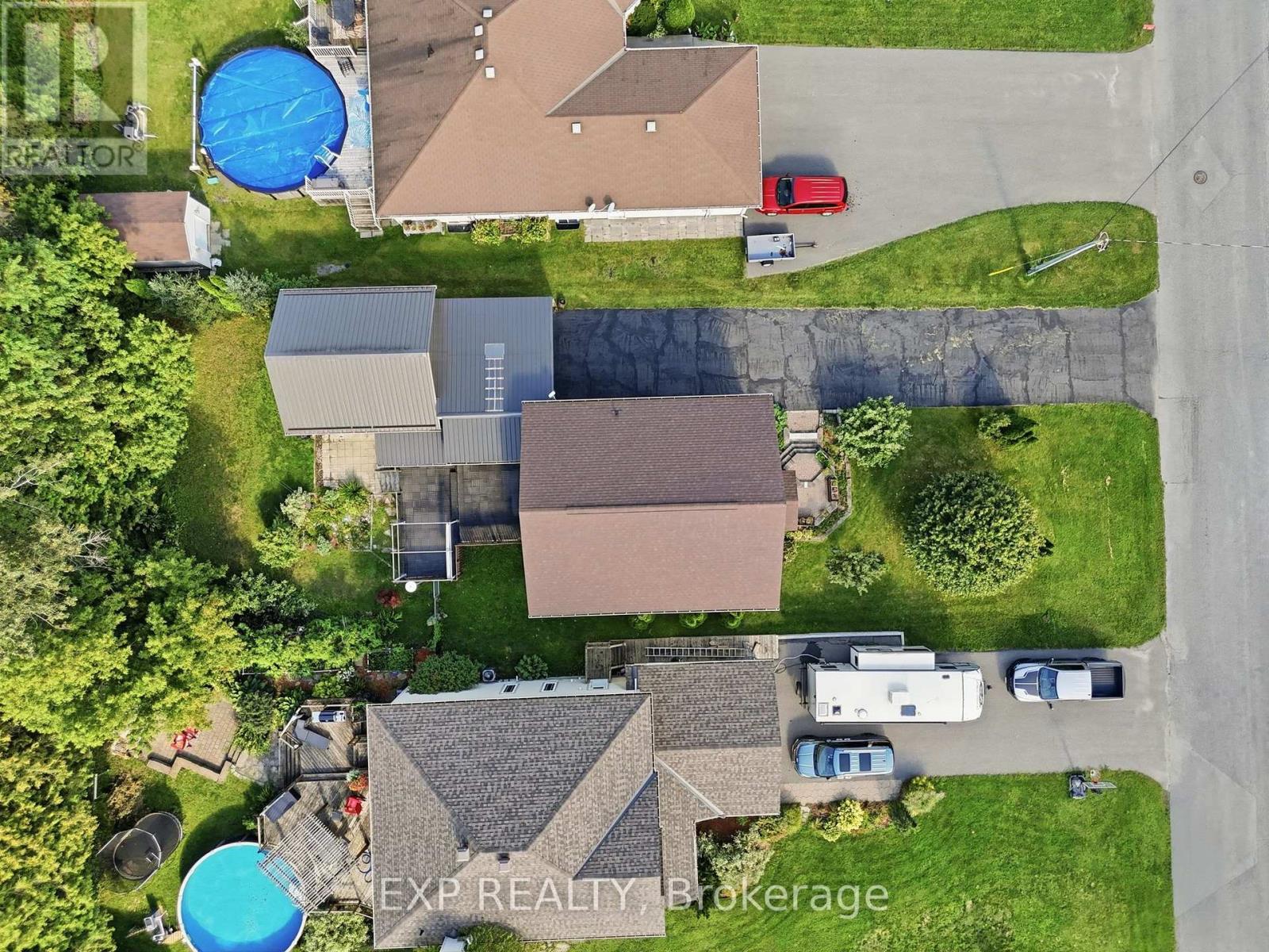35 BRISSON STREET - Image 41