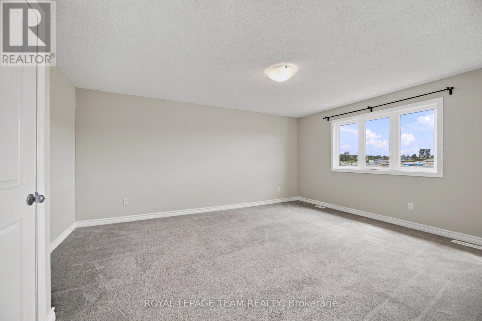 183 BANDELIER WAY - Image 24