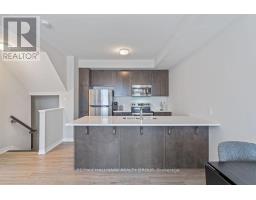 710 Kizis Private, Ottawa, ON K1K5A8 Photo 7