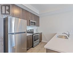 710 Kizis Private, Ottawa, ON K1K5A8 Photo 8