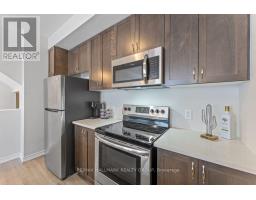 710 Kizis Private, Ottawa, ON K1K5A8 Photo 9