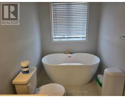 646 Fenwick Way, Ottawa, ON K2J7E6 Photo 18