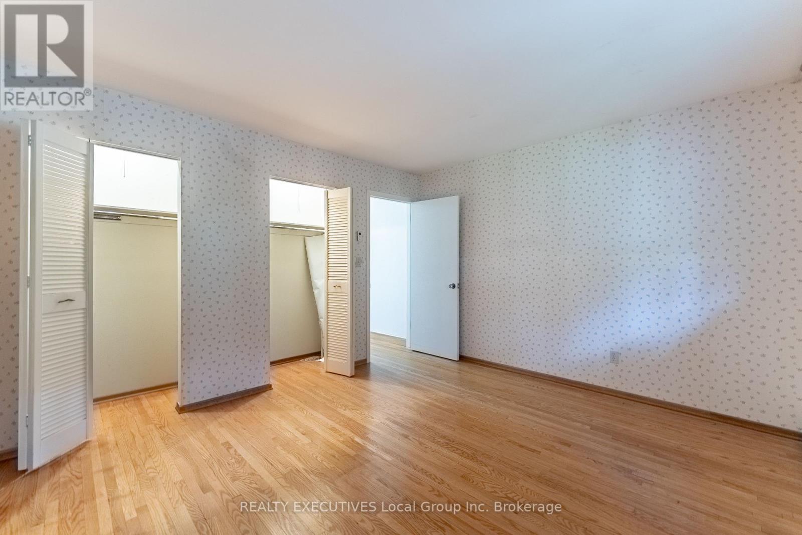 129 CAMPBELL AVENUE - Image 38