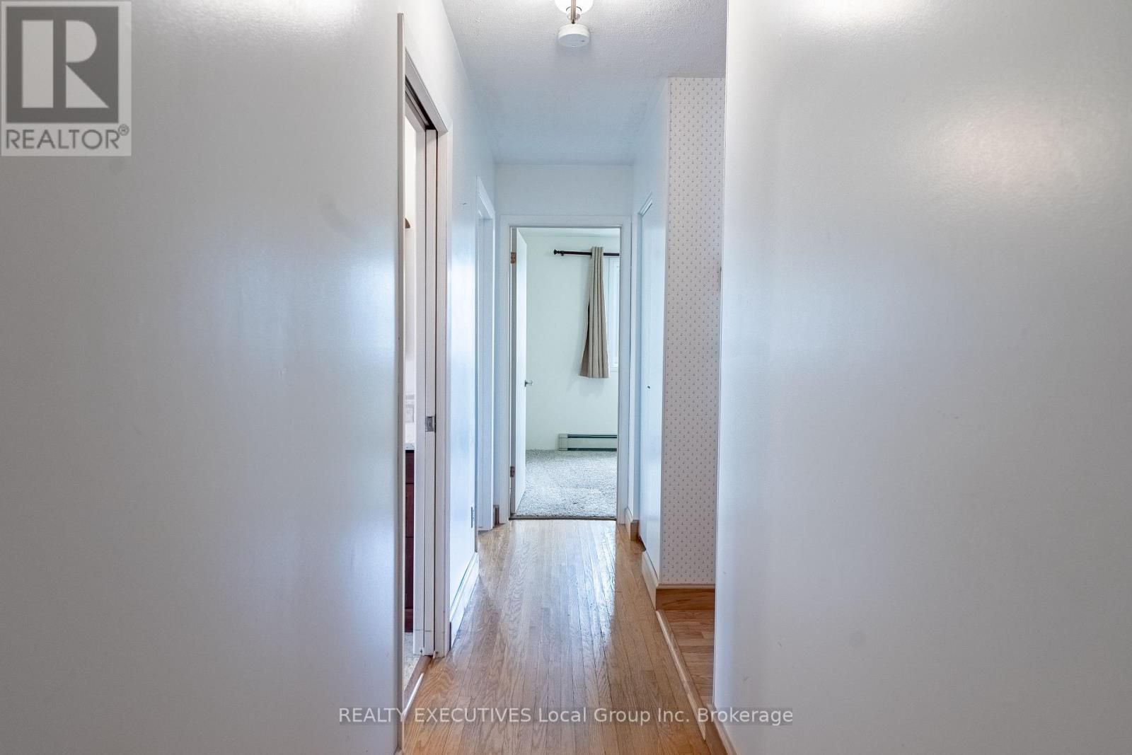129 CAMPBELL AVENUE - 40