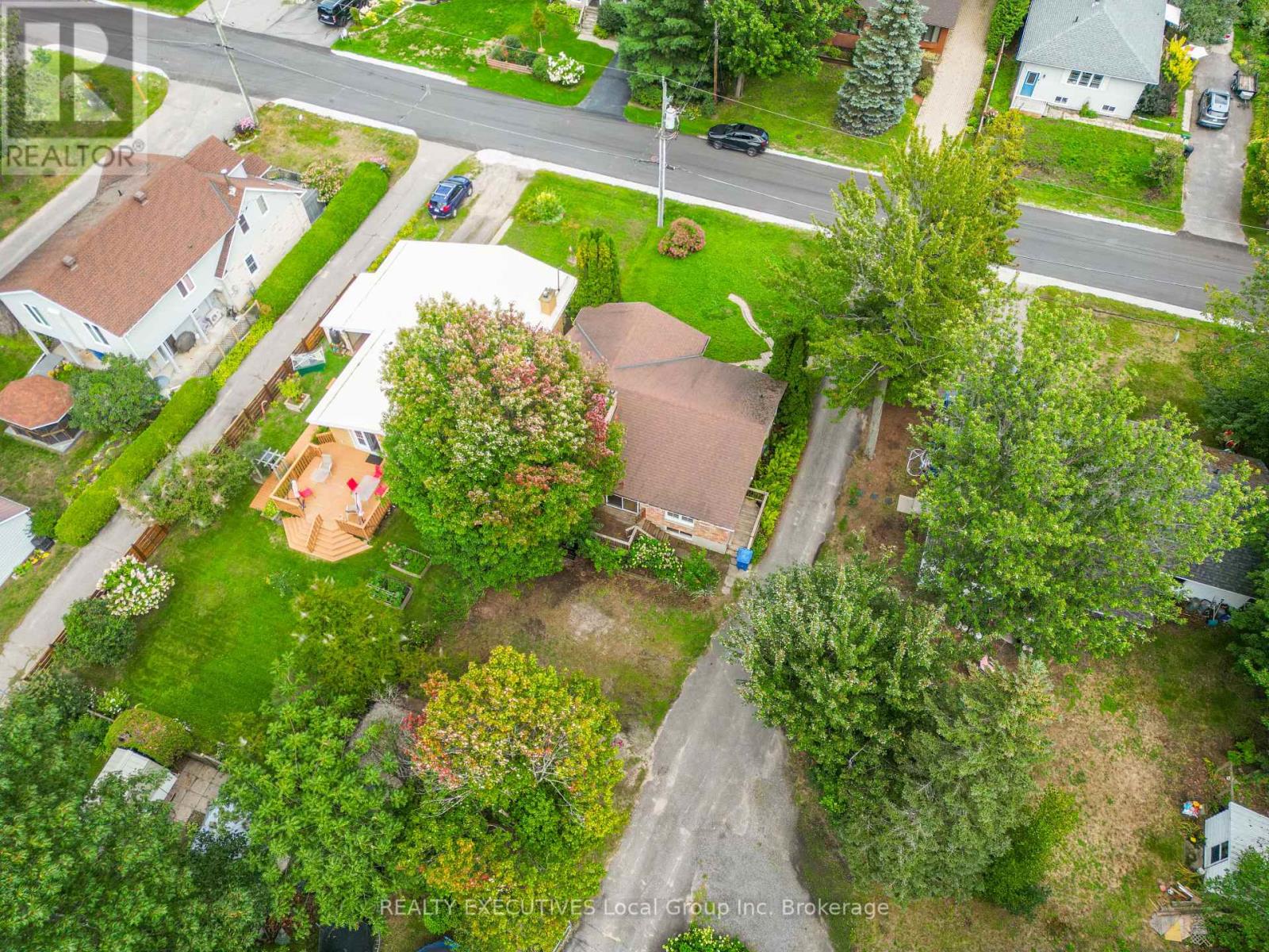 129 CAMPBELL AVENUE - Image 5