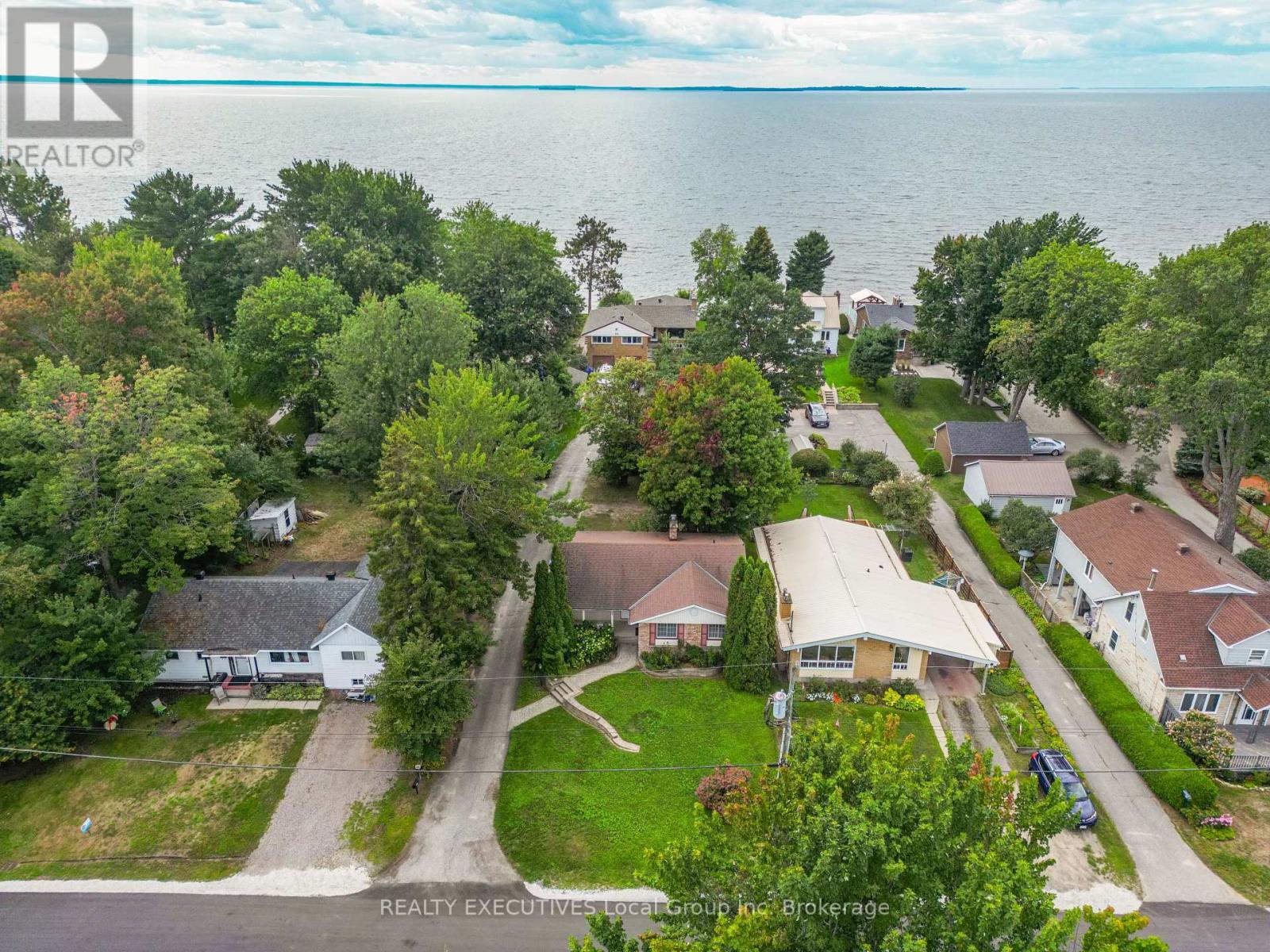 129 CAMPBELL AVENUE - 7