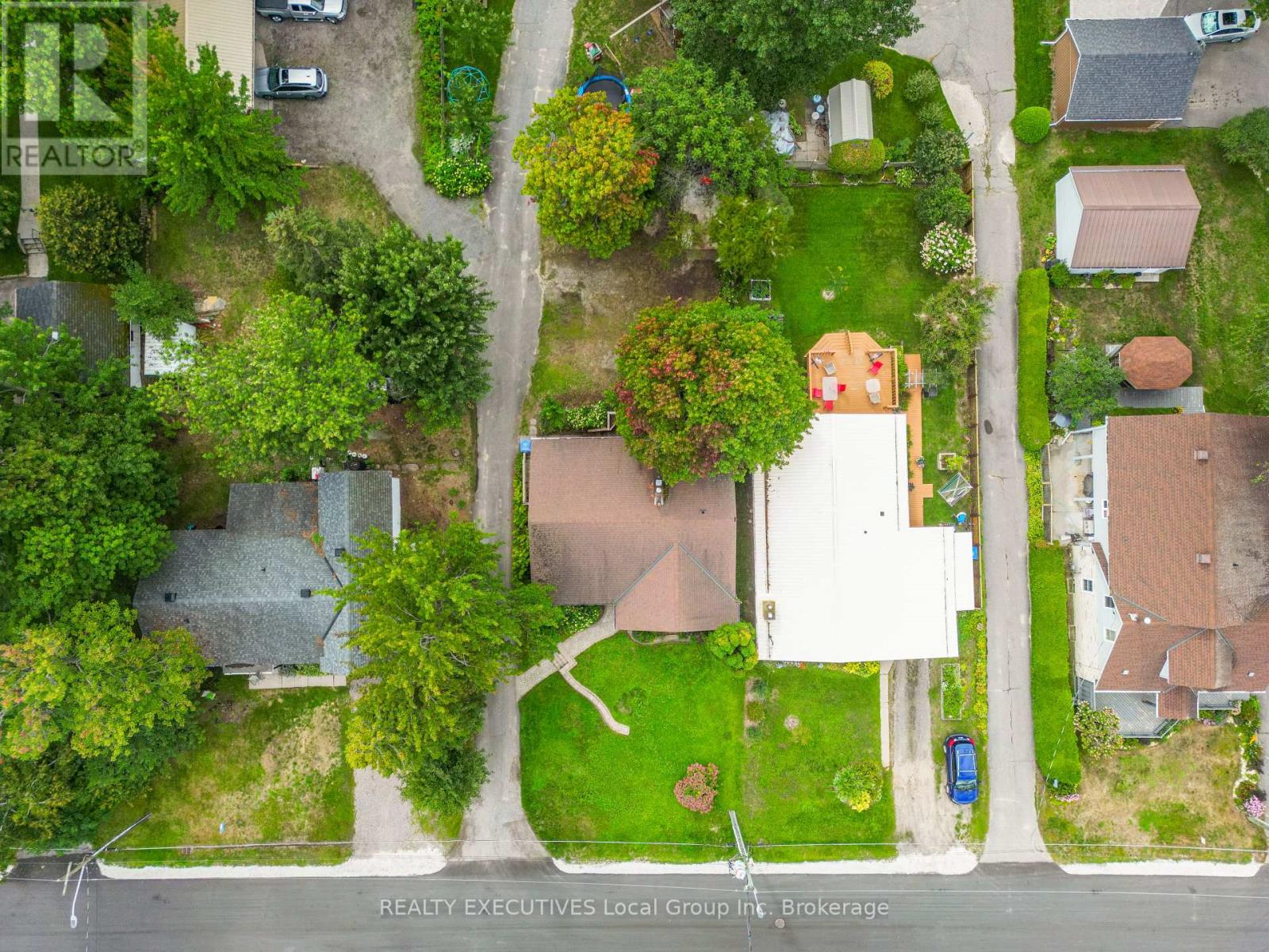 129 CAMPBELL AVENUE - Image 9