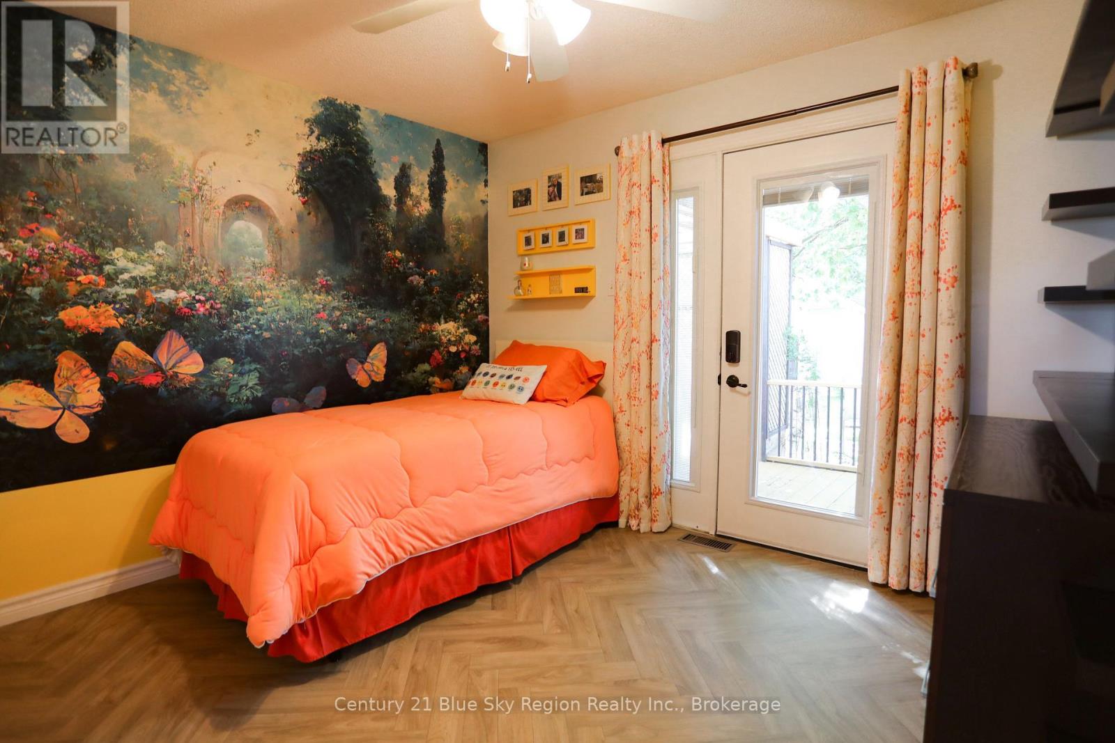 497 MONTROSE AVENUE - Image 26