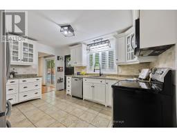 4 Peacher Street, Springwater, ON L9X0W6 Photo 13