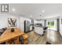 5691 Penetanguishene Road, Springwater, ON L0L1P0 Photo 15
