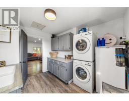 5691 Penetanguishene Road, Springwater, ON L0L1P0 Photo 26