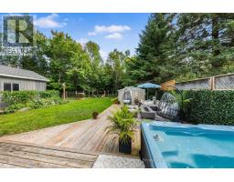 5691 Penetanguishene Road, Springwater, ON L0L1P0 Photo 32