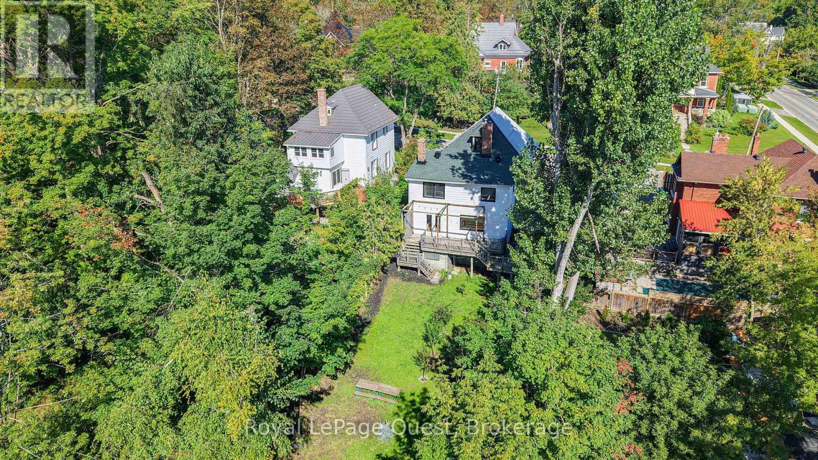 109 BRANT STREET E - 47