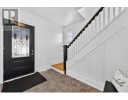 Primary Bedroom - 109 Brant Street E, Orillia, ON L3V1Z3 Photo 10