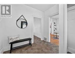 Bedroom 3 - 109 Brant Street E, Orillia, ON L3V1Z3 Photo 8