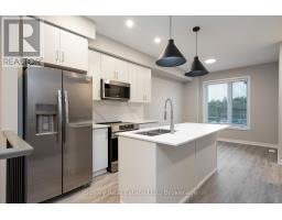 56 Winters Crescent, Collingwood, ON L9Y5H8 Photo 7