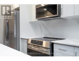 56 Winters Crescent, Collingwood, ON L9Y5H8 Photo 8