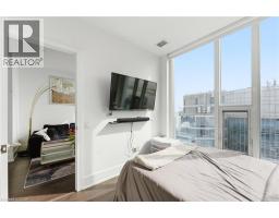 10 York Street Unit# 3807, Toronto, ON M5J0E1 Photo 14