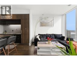 10 York Street Unit# 3807, Toronto, ON M5J0E1 Photo 15